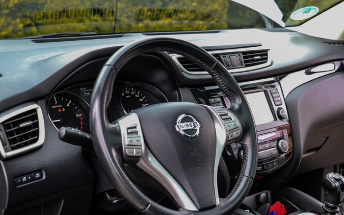 Nissan Qashqai cena 52900 przebieg: 219954, rok produkcji 2015 z Kutno małe 781